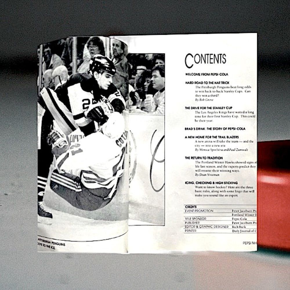 2002 Signed Autographed LA Kings Hockey Program - Picture 2 of 10